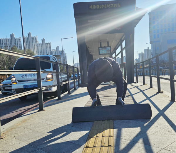 겨울철 폭설과 한파에 대비해 정류장 안전대책 수립·시행