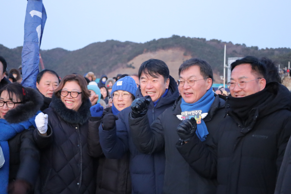 더불어민주당 충남 천안갑 지역위원회 결의대회