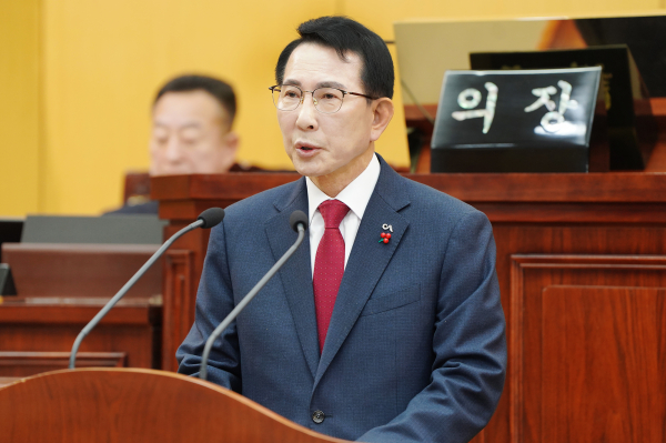 이완섭 서산시장이 5일 서산시의회 제311회 임시회에서 새해 청사진을 밝혔다.
