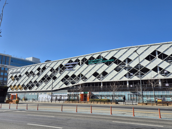 어진동 센터 전경