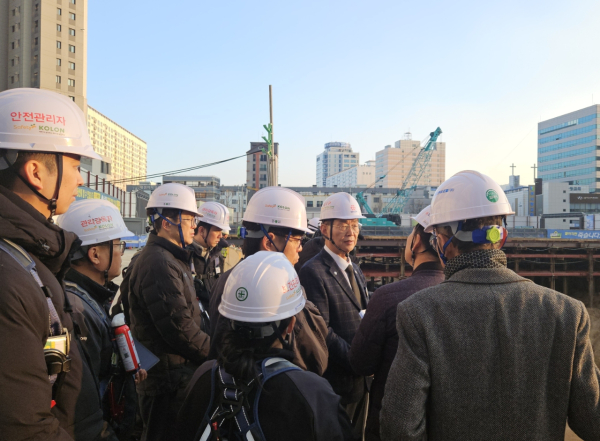 지난 12월 11일 개최된 화약류 발파공사 관련 주민간담회 사진