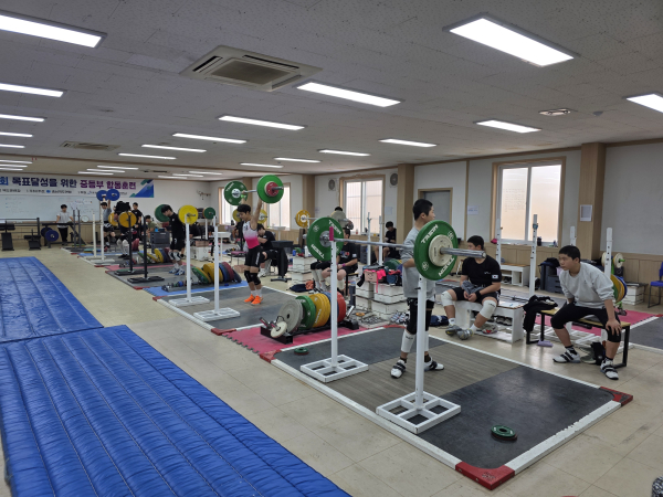 전지훈련팀 훈련(신성대학교에서 역도부 훈련 모습)