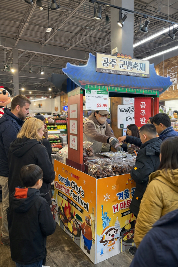 미국에서 개최된 군밤축제 사진