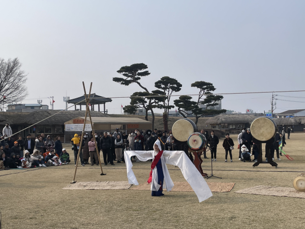 지난해 서산해미읍성 설맞이 민속 행사 모습