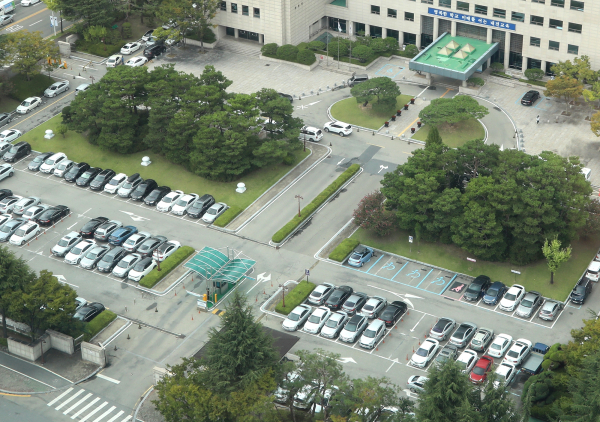 대전교육청 주차장 전경