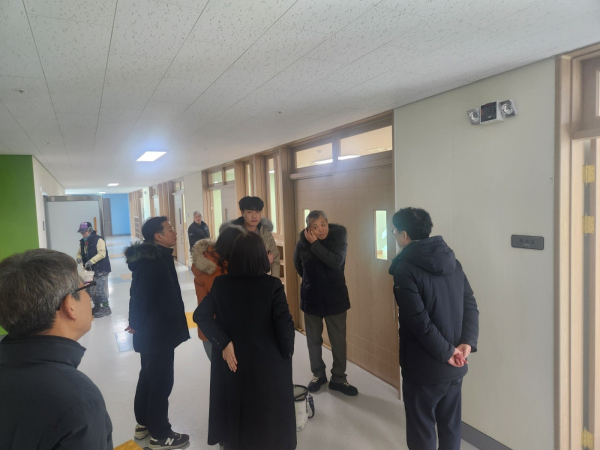신학기 대비 학교시설공사 선제적 점검 진행 모습