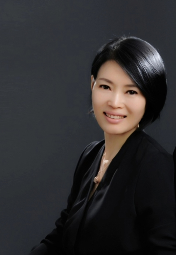 － 변규리 시낭송가 <br>