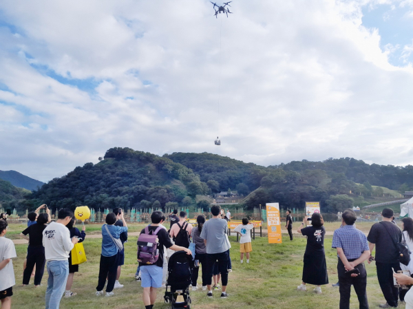 드론 배송 모습