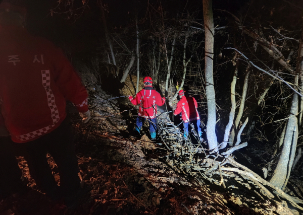 야간산불 대응반 자료사진