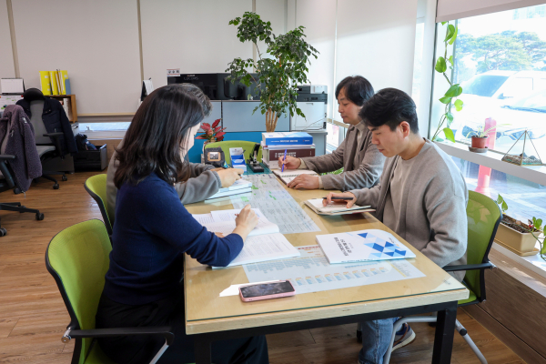 당진시의회 정책지원관 회의 개최 모습