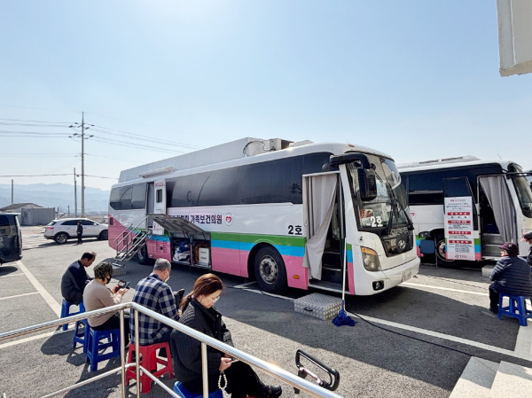 찾아가는 이동건강검진 모습