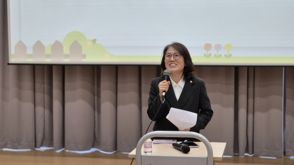‘3월 시작의 달, 두려움을 용기로 바꾸는 부모의 첫 걸음’이라는 주제로 학부모 정신건강 특강 진행