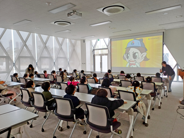 놀이시설 안전교육 진행 현장