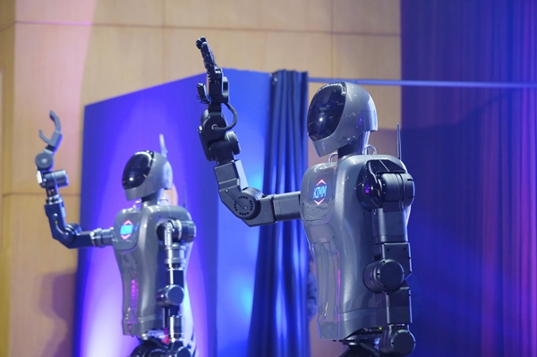 차세대 AI 휴머노이드 로봇 카이로스(KAIROS)