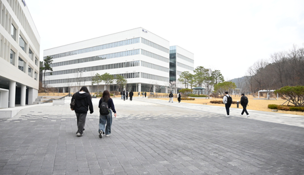 세종공동캠퍼스 전경. 다양한 이해관계 조정을 거쳐 개교한 이후, 안정적으로 운영되고 있다