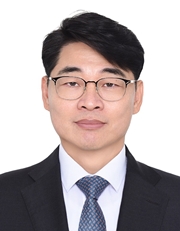 충남대 김윤용 교수