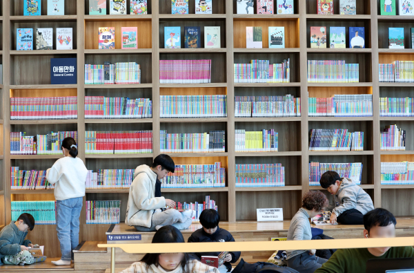 동네북네 북카페 가양1동점 모습