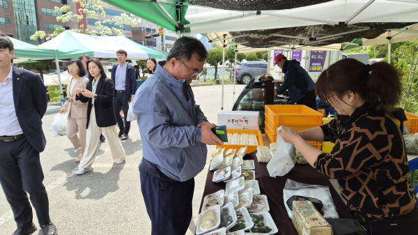 농협대전본부, 2026년 도농상생 직거래장터 개장