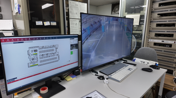 아파트 관리사무소 내 관제 화면. UCS5와 CCTV를 통해 지하주차장 전기차 화재감지 상황을 실시간으로 모니터링하고 있다. (제공=엘디티)