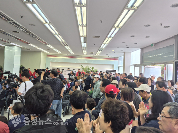 백성현 논산시장 예비후보 선거사무소 개소식 모습