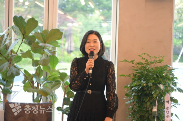 시낭송가 우지원 님의 시낭송