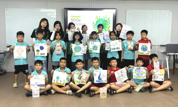 베지속가능발전목표(SDGs)를 주제로 환경교육을 진행한 호서대 학생들