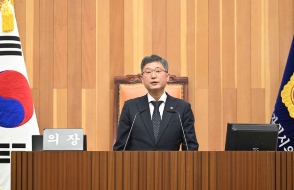 신임 안신일 세종시의회 의장
