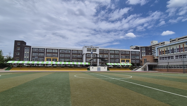 가수원중학교 전경