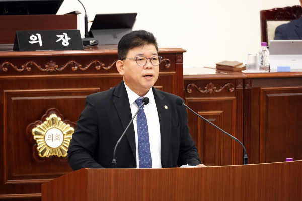 황우일 유성구의원.