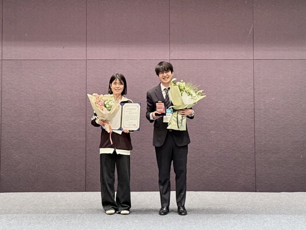 국립한밭대학교 인공지능소프트웨어학과 현장훈 교수와 이현경 학생