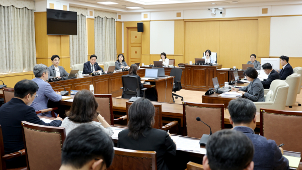 대전시의회 인사청문특별위원회, 박민범 테크노파크 원장 인사청문회 모습.