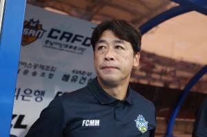 충남아산FC, <b>배성재 감독 사임</b>