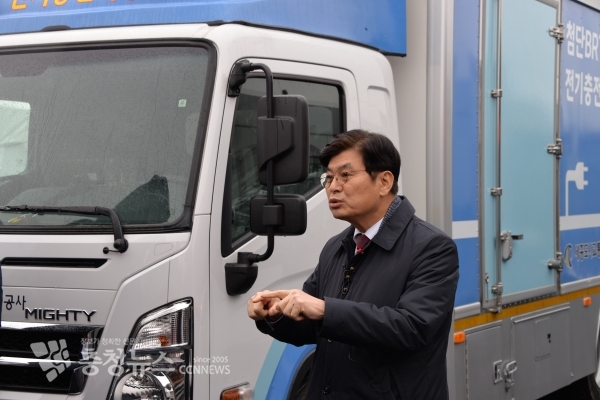 인터뷰 하는 이춘희 세종시장 / 충청뉴스 최형순 기자