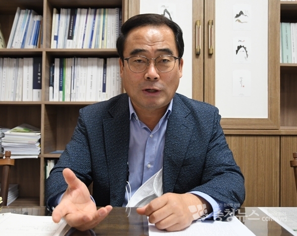 대전시의회 조성칠 부의장 충청뉴스 인터뷰 모습.