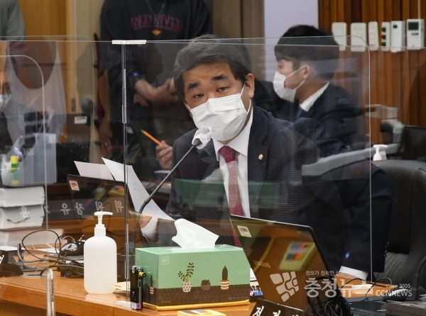 충남대병원, 충북대병원 국정감사서 질의하는 국민의힘 배준영 의원.