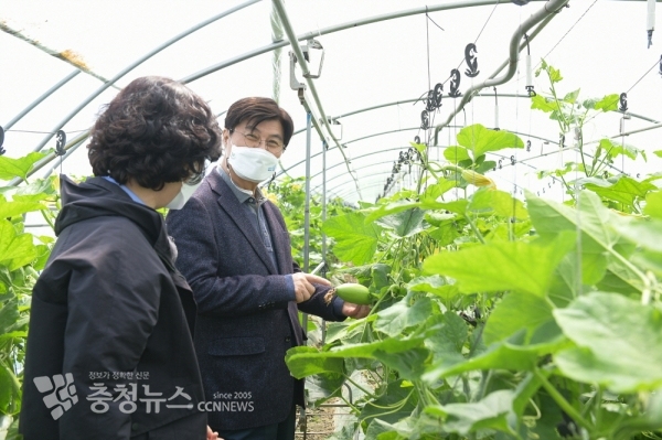 이춘희 세종시장 주말농장화훼농가방문