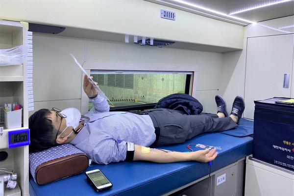 산림복지진흥원 직원들 헌혈참여 모습