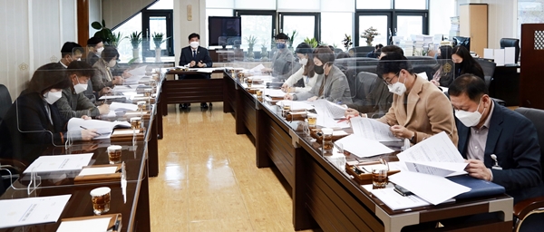 아산시의회 제7회 의원회의 모습