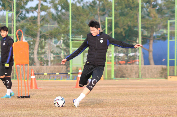 웨이브웨어 착용 후 훈련하는 모습