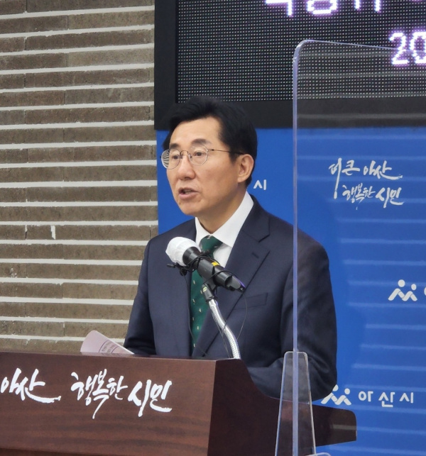 인수위 발족에 대해 발표하는 박경귀 아산시장 당선인/박동혁 기자