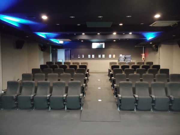 인디플러스 천안 내부