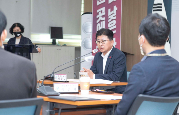 대덕문화원, 대덕문화관광재단, 대덕구체육회와 함께 대표축제 및 행사에 대한 성과보고회