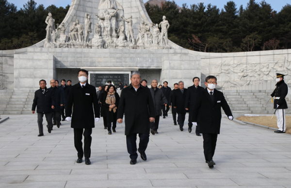 대전상공회의소·대전세종충남 경제단체협의회, 국립대전현충원 참배