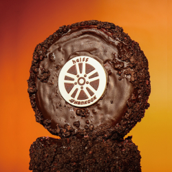 한국타이어X하프커피 화이트데이 기념 팝업스토어 하하 크림 도그