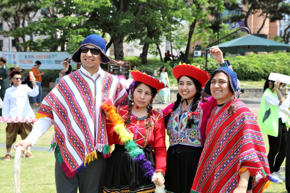 대전시 외국인주민 통합지원센터가 ‘대전 0시 축제’에 맞춰 시민과 세계인이 함께하는 다양한 활동을 펼친다.
