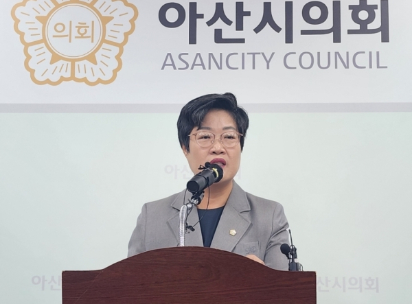 아산시장 보궐선거 출마 의지를 밝힌 김희영 아산시의회 의장/사진=박동혁 기자