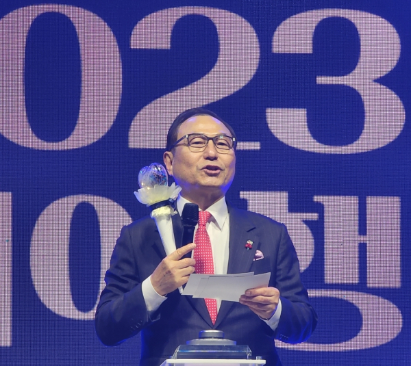 인사말을 전하는 박상돈 시장/사진=박동혁 기자