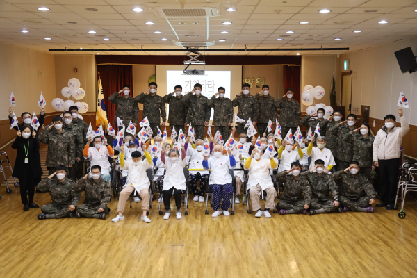 제105주년 삼일절 하루 앞두고 행사 진행 기념사진