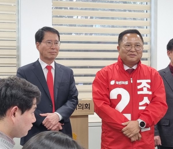 (왼쪽부터) 국민의힘 양홍규 서구을 예비후보, 조수연 서구갑 예비후보