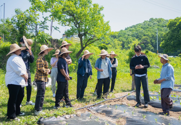 전통씨앗 농장체험 진행 모습